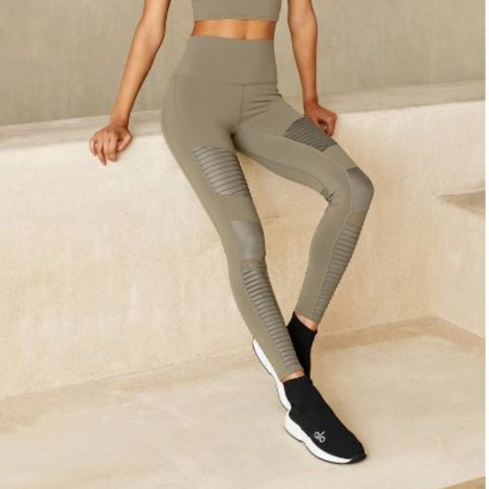 Alo Yoga High-Waist Moto Legging